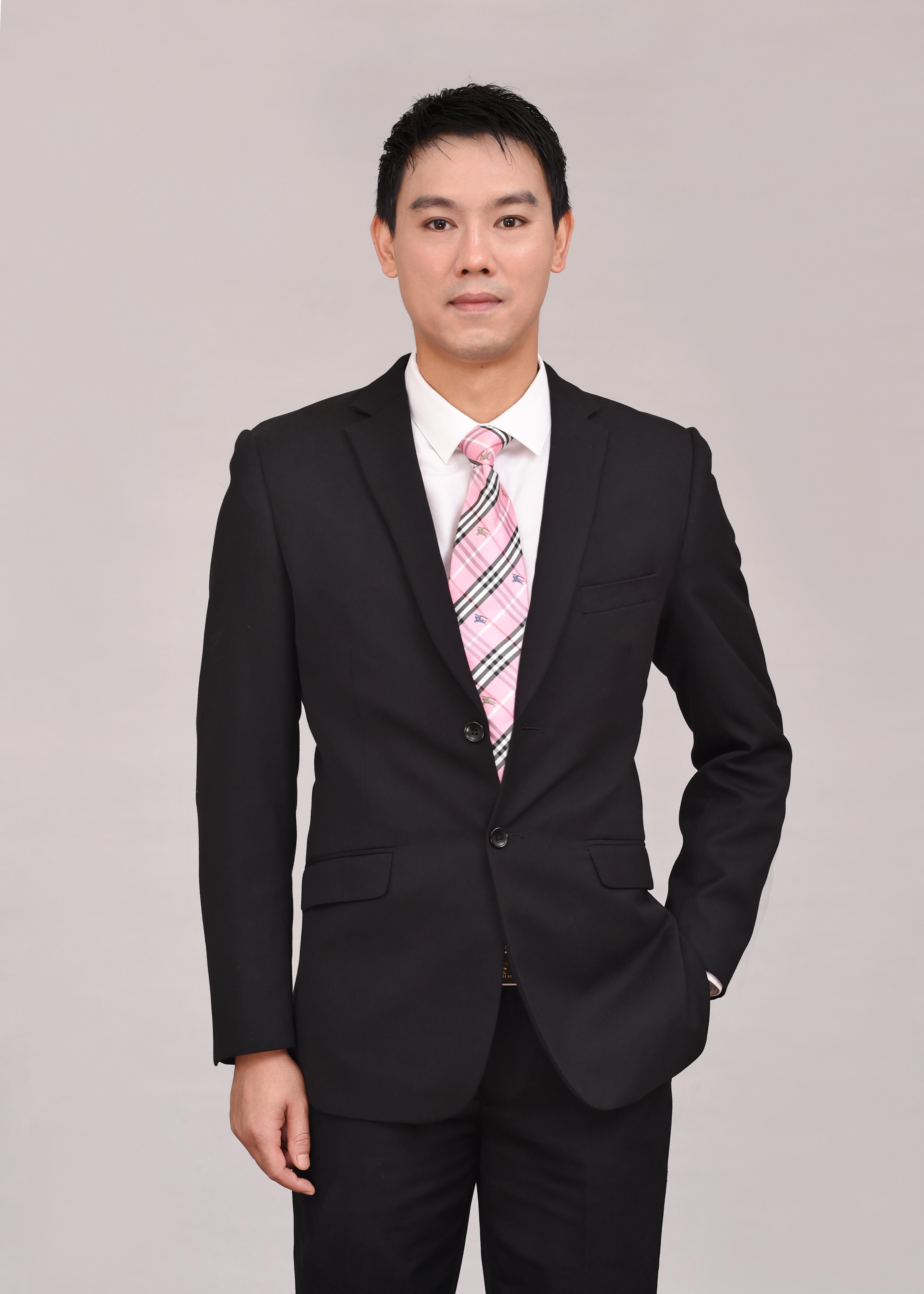 宋闻舟 美术指导负责人